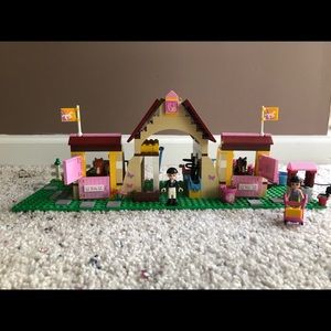 Lego friends heartlake stables